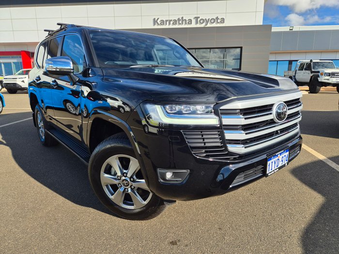2024 Toyota LANDCRUISER Sahara Black