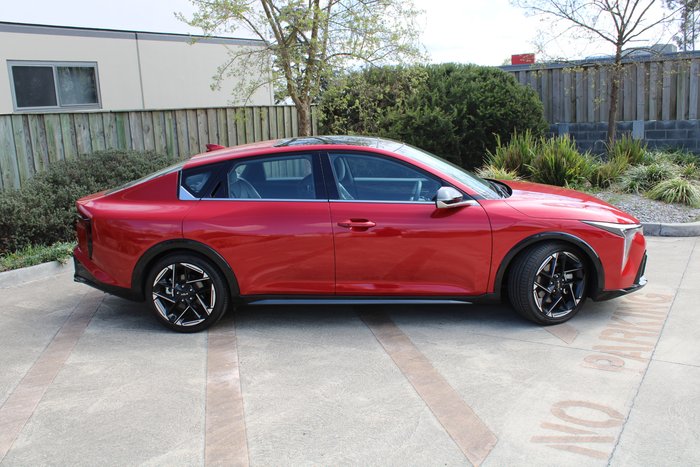 2024 Kia K4 GT-Line
