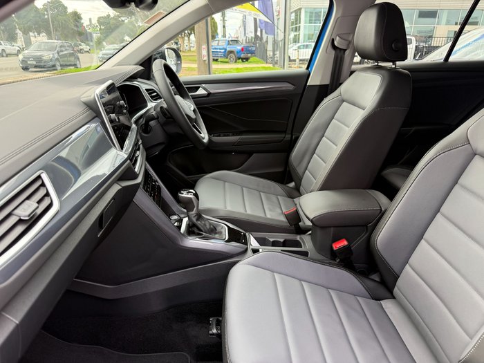 2025 VOLKSWAGEN T-ROC