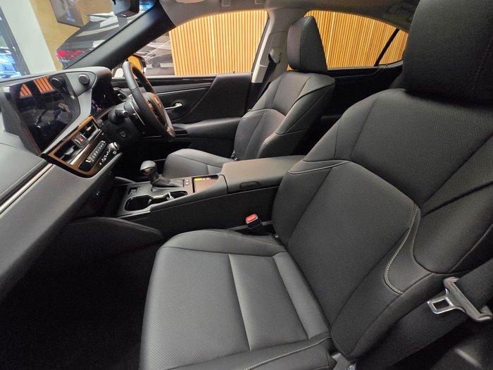 2024 Lexus ES300h Luxury 2.5L Hybrid Auto CVT Sedan