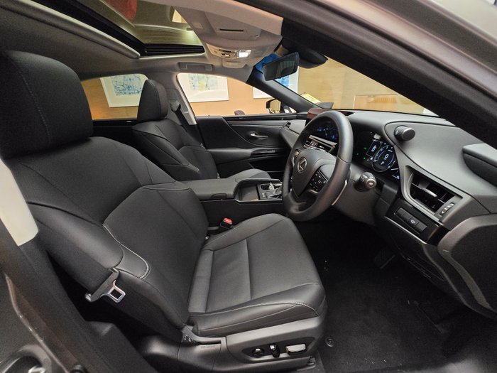 2024 Lexus ES300h Luxury 2.5L Hybrid Auto CVT Sedan