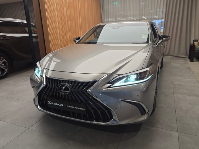 2024 Lexus ES300h Luxury 2.5L Hybrid Auto CVT Sedan