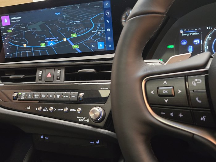 2024 Lexus ES300h Luxury 2.5L Hybrid Auto CVT Sedan