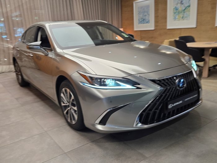 2024 Lexus ES300h Luxury 2.5L Hybrid Auto CVT Sedan