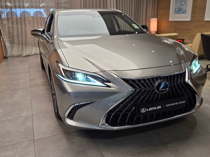 2024 Lexus ES300h Luxury 2.5L Hybrid Auto CVT Sedan