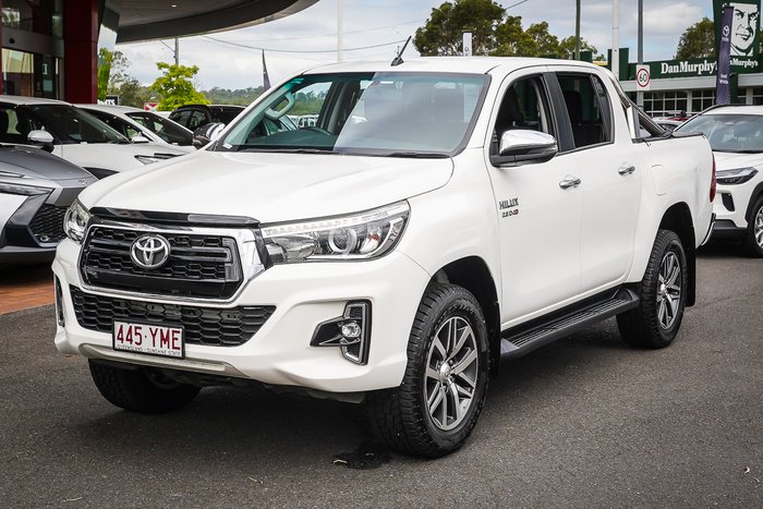 2018 Toyota HILUX SR5