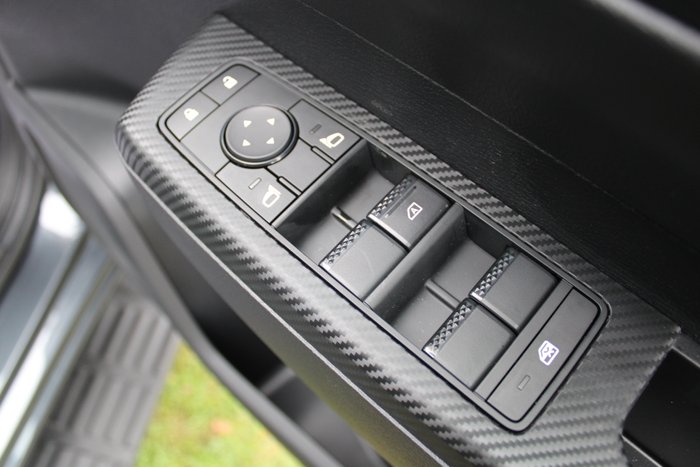 2026 Mitsubishi Triton GLX+