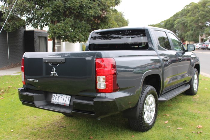 2026 Mitsubishi Triton GLX+