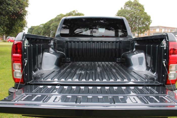 2026 Mitsubishi Triton GLX+