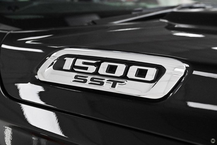 2025 RAM 1500 Laramie Sport Hurricane SO RamBox