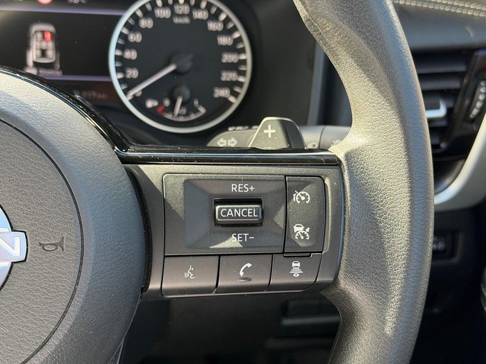 2024 Nissan X-TRAIL ST