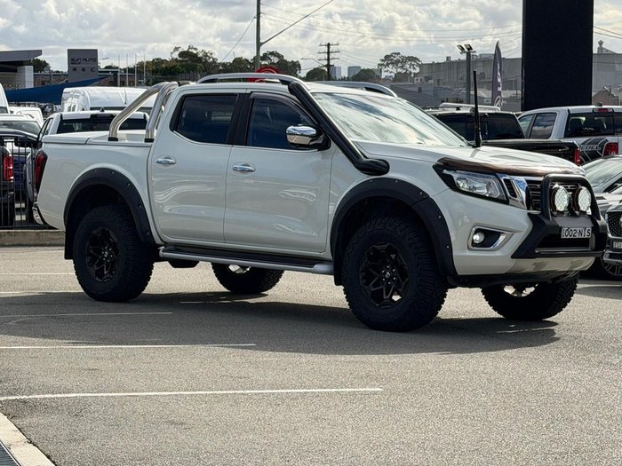 2018 Nissan Navara ST-X