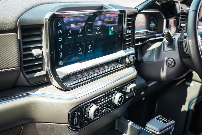 2024 Chevrolet Silverado