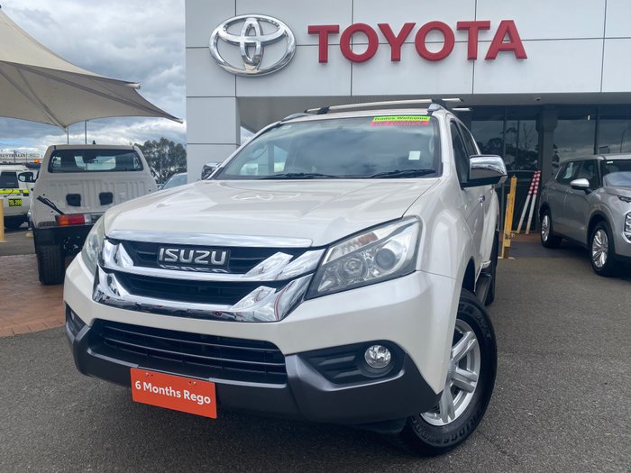 2015 ISUZU MU-X