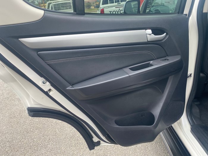 2015 ISUZU MU-X LS-T (4x4)