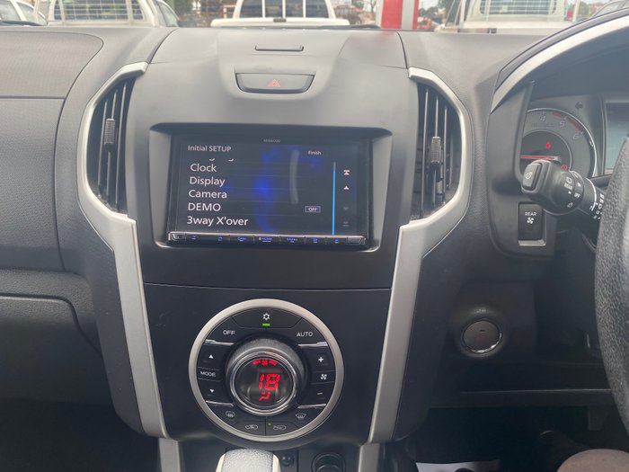 2015 ISUZU MU-X LS-T (4x4)