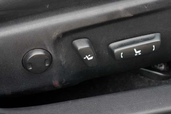 2015 Toyota Camry Atara SX