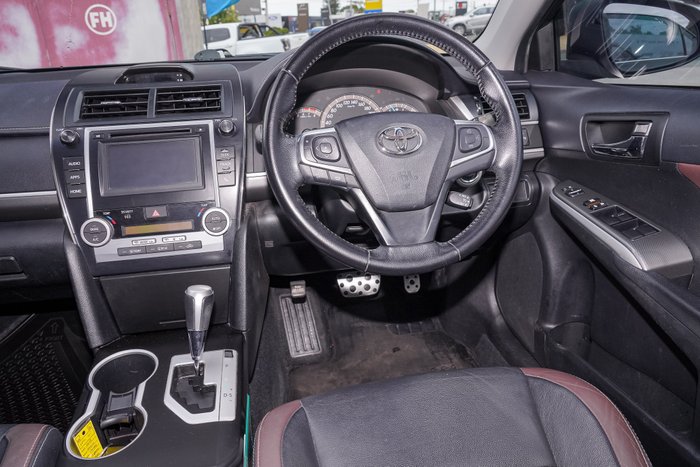 2015 Toyota Camry Atara SX