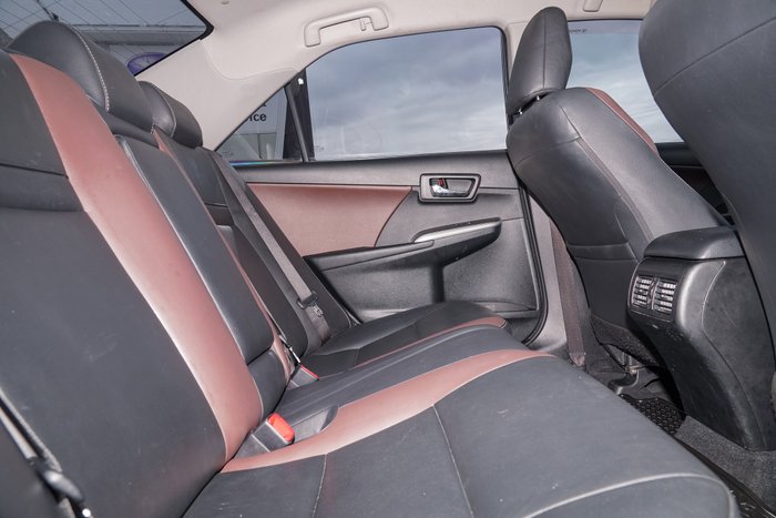 2015 Toyota Camry Atara SX