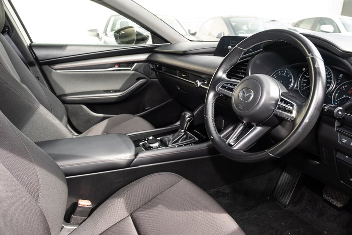 2021 Mazda 3 G25 Evolve