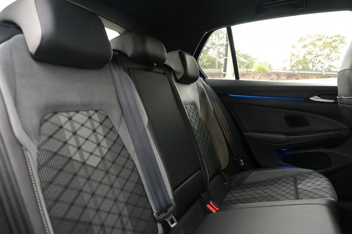 2021 Volkswagen Golf 110TSI R-Line