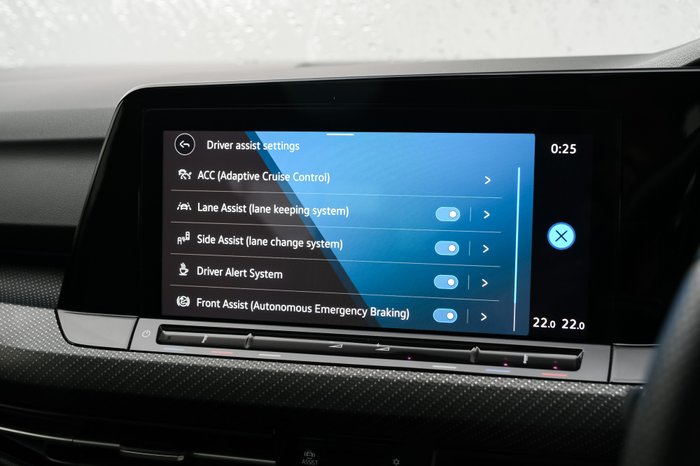 2021 Volkswagen Golf 110TSI R-Line