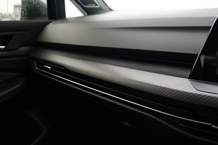2021 Volkswagen Golf 110TSI R-Line