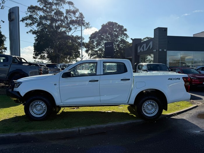 2025 Isuzu D-MAX SX