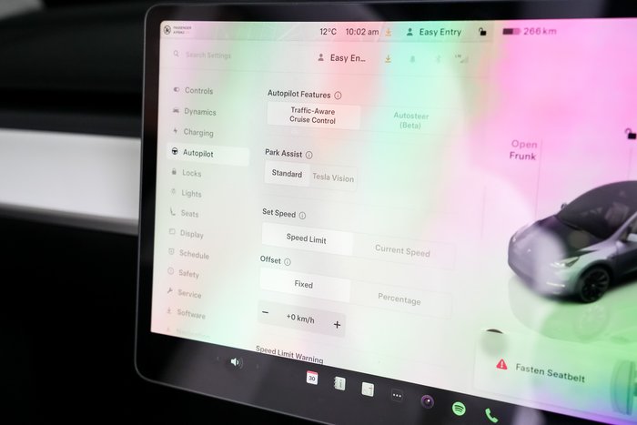 2024 Tesla Model Y Rear-Wheel Drive