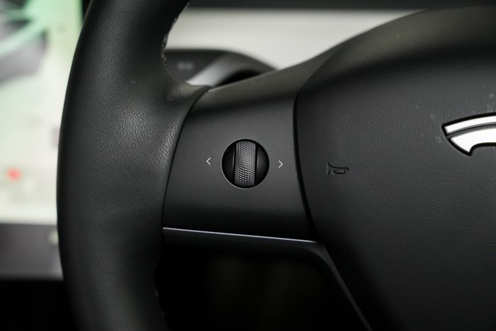 2024 Tesla Model Y Rear-Wheel Drive