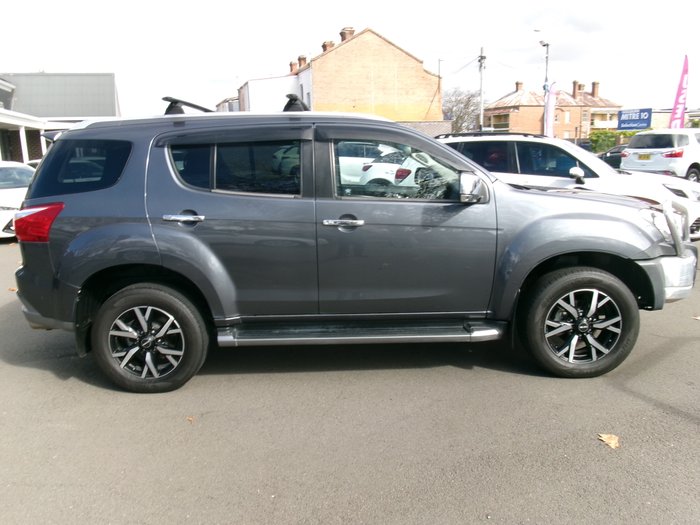 2020 ISUZU MU-X LS-T (4x4)