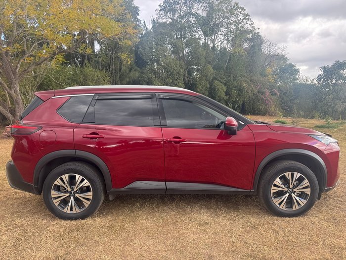 2022 NISSAN X-TRAIL