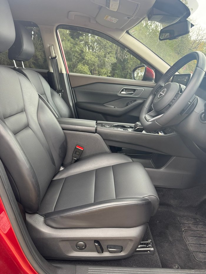 2022 NISSAN X-TRAIL ST-L