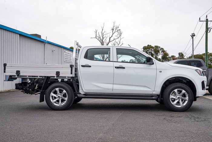 2025 Isuzu D-MAX SX