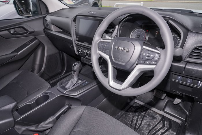 2025 Isuzu D-MAX SX
