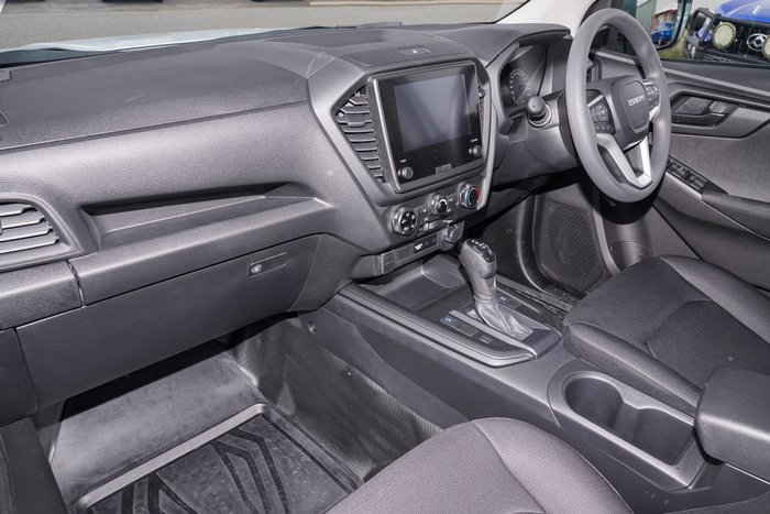 2025 Isuzu D-MAX SX