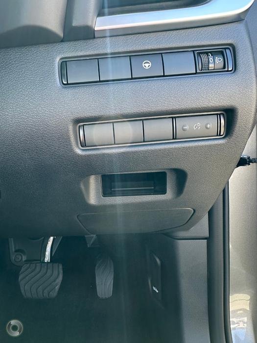 2025 Nissan X-TRAIL ST-L e-POWER