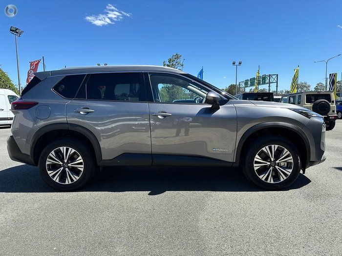 2025 Nissan X-TRAIL ST-L e-POWER