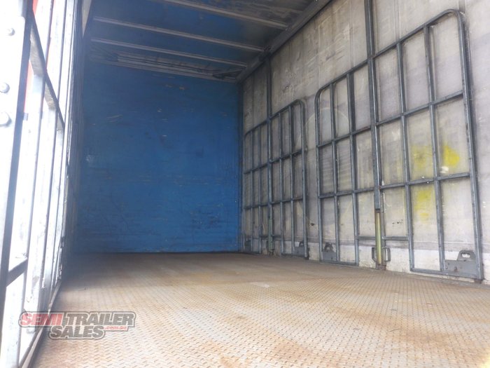 2013 Maxitrans 10 Pallet Curtainsider A Trailer