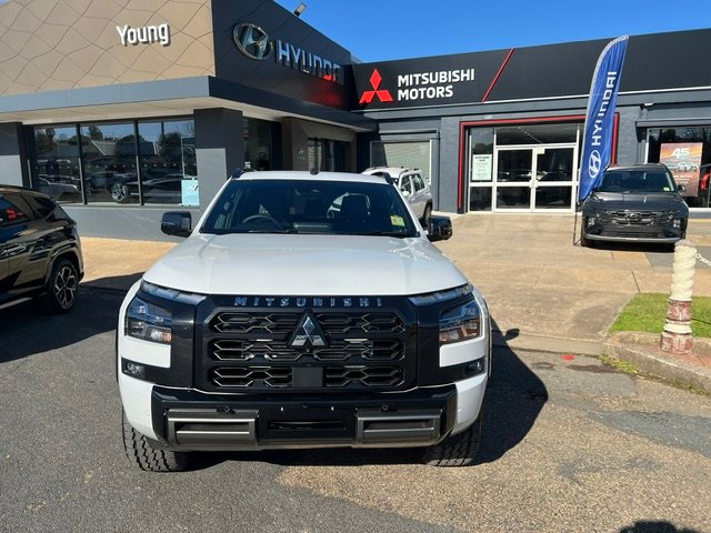 2026 MITSUBISHI TRITON GSR RAIDER