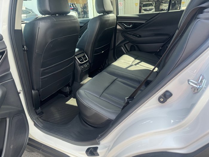 2024 Subaru Outback AWD Touring