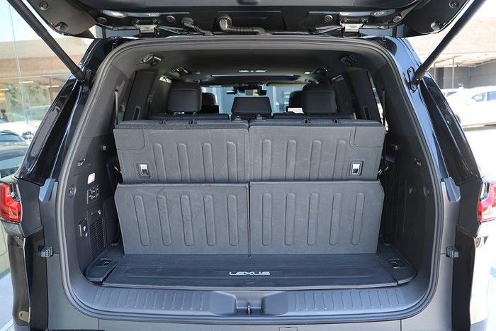 2025 Lexus LX600 LX600 Sports Luxury 3.5L Turbo Automatic Wagon 3D26040 001