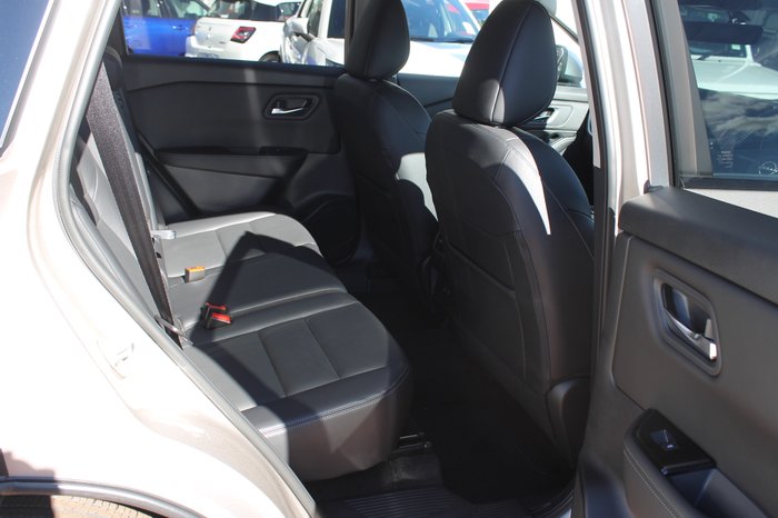 2026 Nissan X-TRAIL ST-L e-POWER