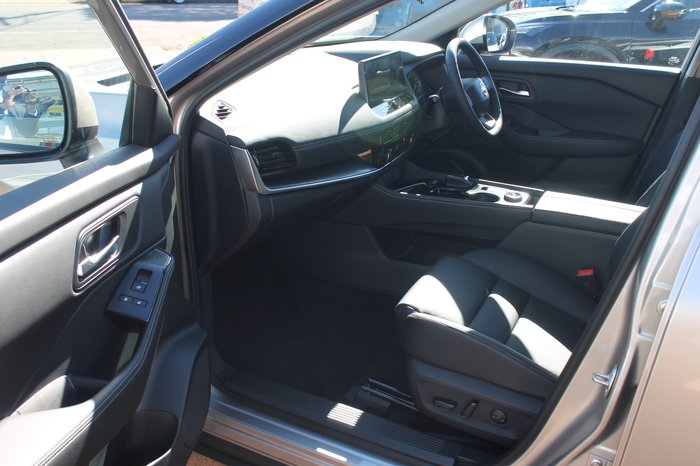 2026 Nissan X-TRAIL ST-L e-POWER