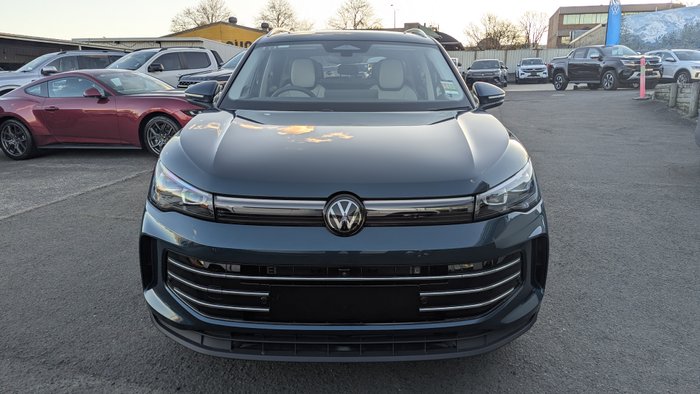 2026 VOLKSWAGEN Tiguan ELEGANCE