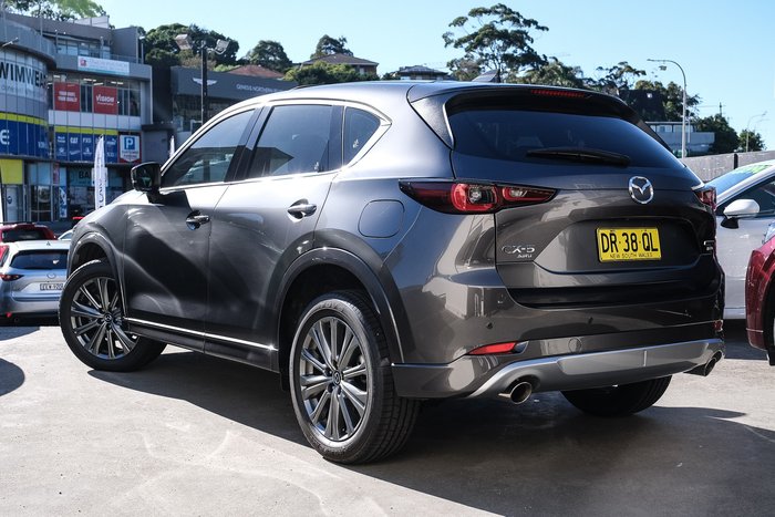 2025 Mazda CX-5 G35 Akera