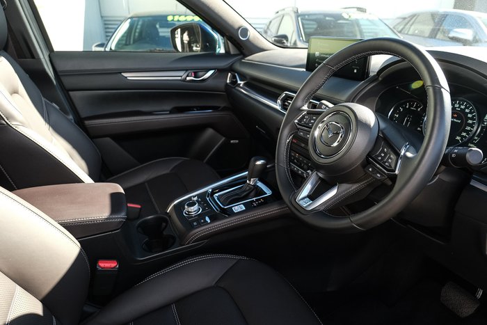 2025 Mazda CX-5 G35 Akera