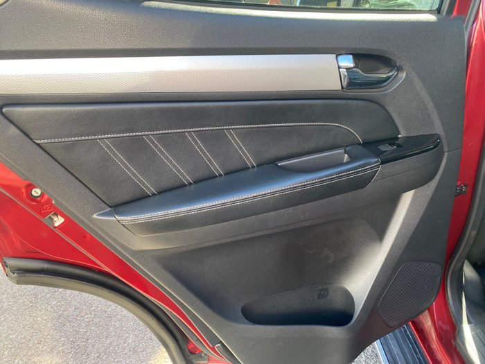 2018 ISUZU MU-X LS-T (4x2)