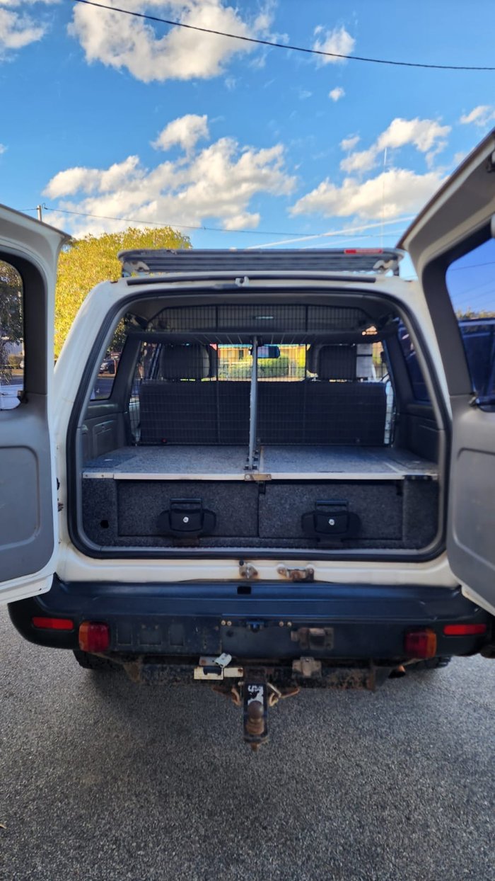2003 Toyota Landcruiser Standard HZJ105R White