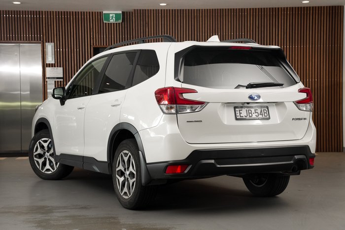 2020 Subaru Forester 2.5i
